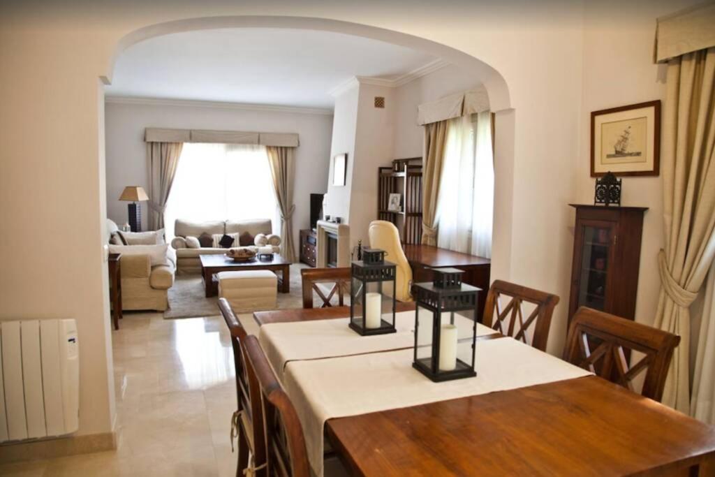 Casa Pinsa - Grosszuegiges Mediterran-Stilvolles Ferienhaus Mit Eigenem Pool In Puig De Ros Llucmajor  Eksteriør bilde